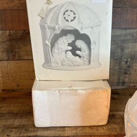 DEPARTMENT 56 Porcelain Lighted Nativity Winter Silhouette White Manger Holy - Picture 6 of 13